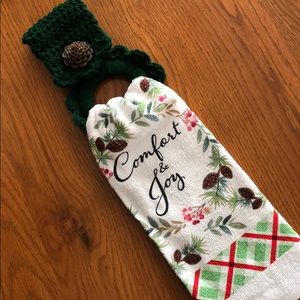 Christmas kitchen towel and oven towel hanger